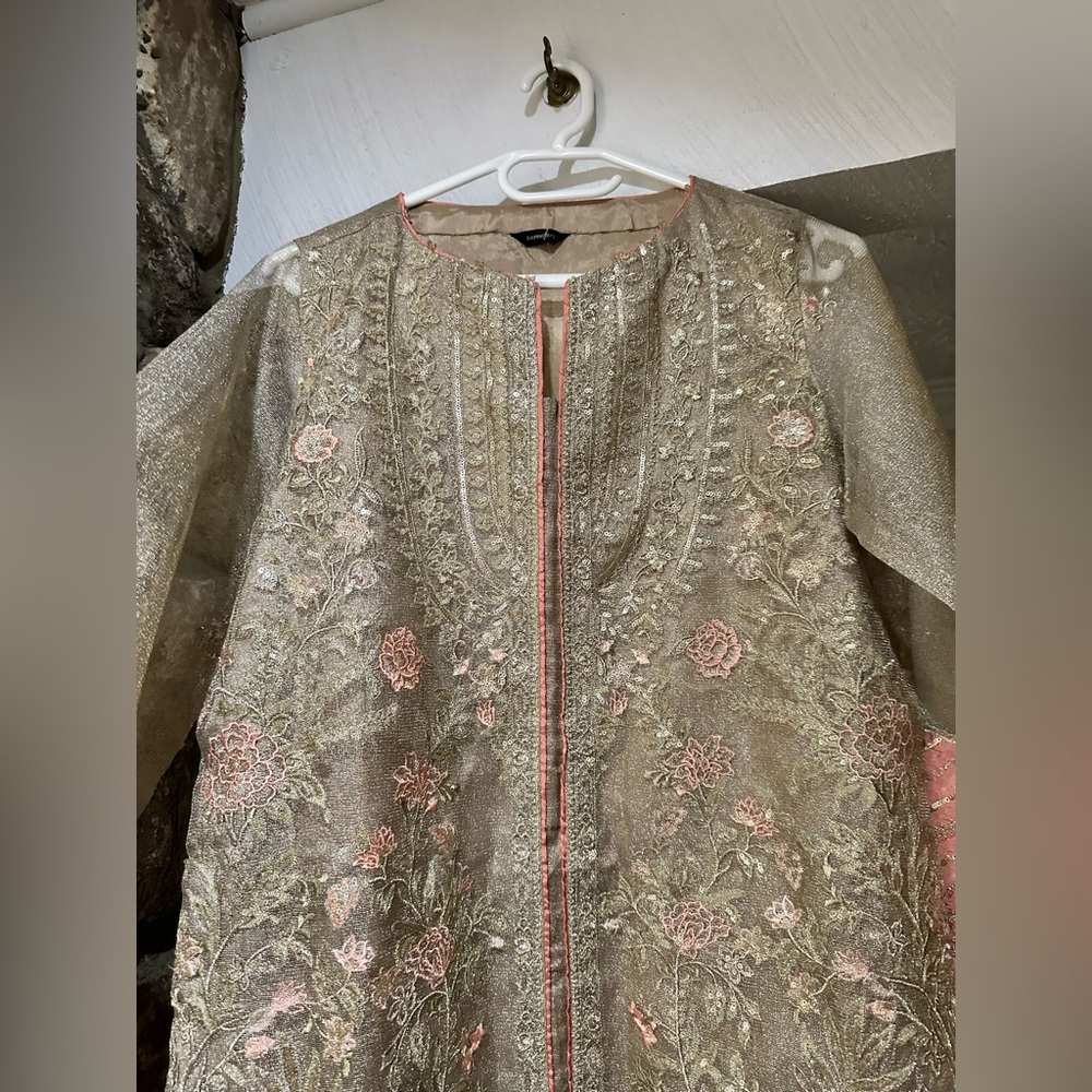 Pakistani Sapphire Embellished Organza Kurta in Sage & Petal - Size S - Picture 5 of 10